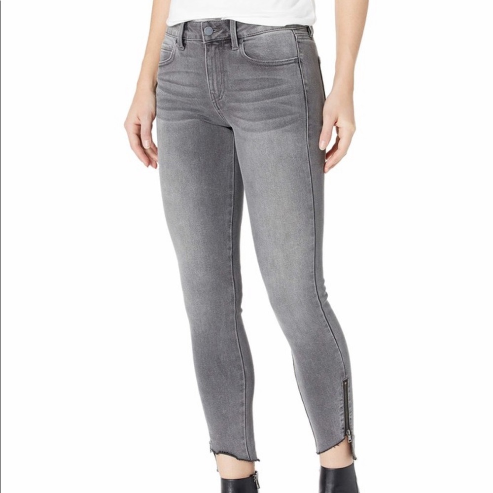 Level 99 Abbie Mid Rise